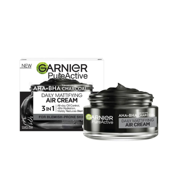 Découvrez GARNIER AHA + BHA & Charcoal Air Crème Matifiante 3 en 1 Anti-imperfections en pharmacie à Abidjan et en Côte d’Ivoire avec Pharmo.ci. Accédez rapidement aux informations sur les pharmacies proposant GARNIER AHA + BHA & Charcoal Air Crème Matifiante 3 en 1 Anti-imperfections.